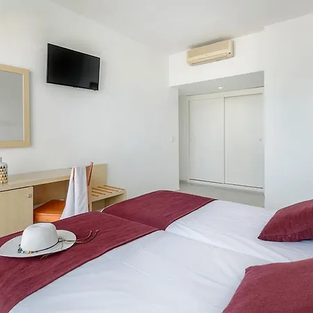 Hotel Vibra Riviera Sant Antoni de Portmany Exterior foto