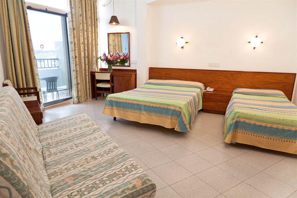 Vibra Riviera San Antonio (Ibiza)
