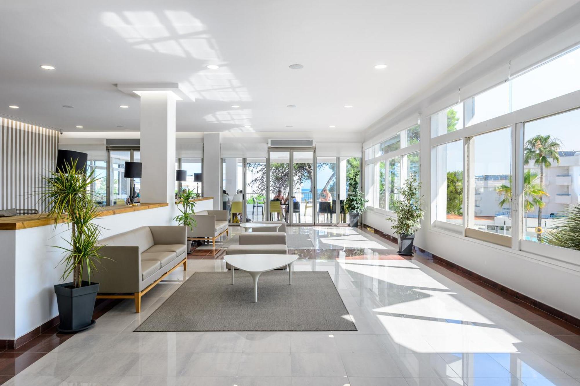Vibra Riviera San Antonio (Ibiza)